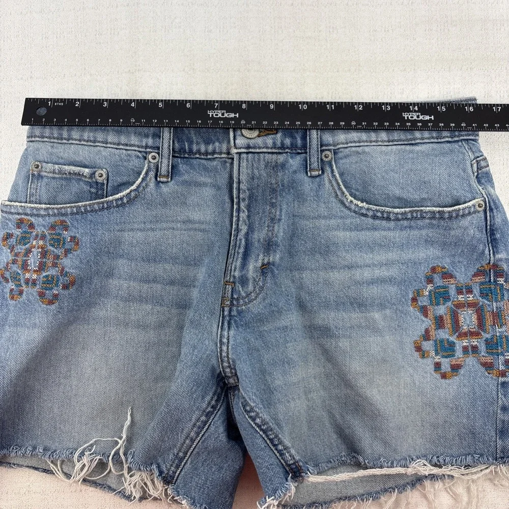 Lucky Brand Womens Midrise Boy Short Cutoff Embroidered Denim‎ Size 8 Cutoff